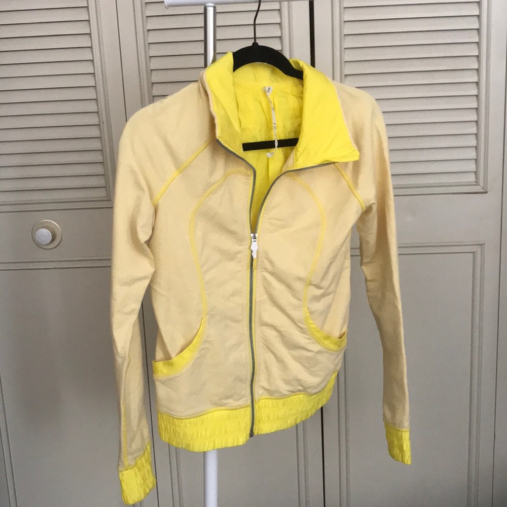 Lululemon jacket